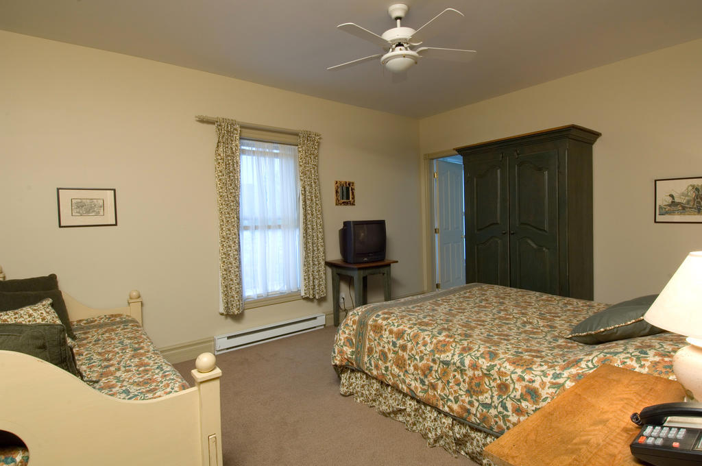 Auberge Knowlton Lac-Brome Rum bild
