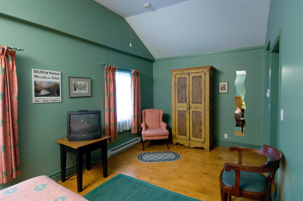 Auberge Knowlton Lac-Brome Rum bild